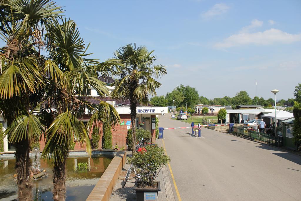 Vakantiepark De Oude Molen Groesbeek Esterno foto